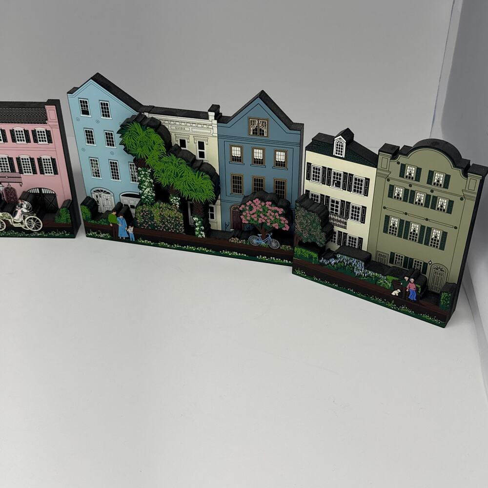 Sheila's Rainbow Row Charleston SC CRR14-17 4 Piece Wood Houses 2001 Boxed